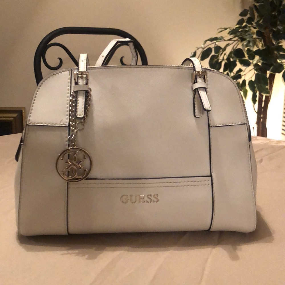 Women’s purse